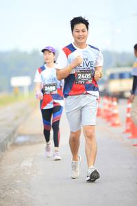 BIB: 2405, 2498
                            <button type="button" onclick="openModal(6344363)" class="btn btn-primary btn-sm float-right btn-popup" data-toggle="modal" data-target=".modal-high-quality">
                        <i class="fas fa-shopping-cart"></i> Add to Cart
                    </button>
                                            <button type="button" onclick="isThisMe(6344363, true)" class="btn btn-success btn-sm float-right btn-popup btn-isme hidden" data-toggle="tooltip" data-placement="bottom" title="นี่คือรูปของคุณใช่ไหม คลิกที่นี่เพื่อเอาเข้าอัลบั้ม">
                        <i class="fas fa-plus"></i> Add to album
                    </button>
                    <button type="button" onclick="isThisMe(6344363, false)" class="btn btn-warning btn-sm float-right btn-popup btn-isnotme hidden">
                        <i class="fas fa-ban"></i> Remove from album
                    </button>