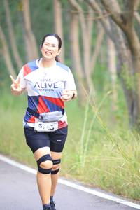 BIB: 543
                            <button type="button" onclick="openModal(6358257)" class="btn btn-primary btn-sm float-right btn-popup" data-toggle="modal" data-target=".modal-high-quality">
                        <i class="fas fa-shopping-cart"></i> Add to Cart
                    </button>
                                            <button type="button" onclick="isThisMe(6358257, true)" class="btn btn-success btn-sm float-right btn-popup btn-isme hidden" data-toggle="tooltip" data-placement="bottom" title="นี่คือรูปของคุณใช่ไหม คลิกที่นี่เพื่อเอาเข้าอัลบั้ม">
                        <i class="fas fa-plus"></i> Add to album
                    </button>
                    <button type="button" onclick="isThisMe(6358257, false)" class="btn btn-warning btn-sm float-right btn-popup btn-isnotme hidden">
                        <i class="fas fa-ban"></i> Remove from album
                    </button>