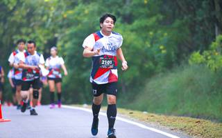 BIB: 2101
                            <button type="button" onclick="openModal(6370864)" class="btn btn-primary btn-sm float-right btn-popup" data-toggle="modal" data-target=".modal-high-quality">
                        <i class="fas fa-shopping-cart"></i> Add to Cart
                    </button>
                                            <button type="button" onclick="isThisMe(6370864, true)" class="btn btn-success btn-sm float-right btn-popup btn-isme hidden" data-toggle="tooltip" data-placement="bottom" title="นี่คือรูปของคุณใช่ไหม คลิกที่นี่เพื่อเอาเข้าอัลบั้ม">
                        <i class="fas fa-plus"></i> Add to album
                    </button>
                    <button type="button" onclick="isThisMe(6370864, false)" class="btn btn-warning btn-sm float-right btn-popup btn-isnotme hidden">
                        <i class="fas fa-ban"></i> Remove from album
                    </button>