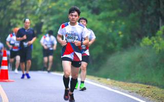 BIB: 6003
                            <button type="button" onclick="openModal(6370766)" class="btn btn-primary btn-sm float-right btn-popup" data-toggle="modal" data-target=".modal-high-quality">
                        <i class="fas fa-shopping-cart"></i> Add to Cart
                    </button>
                                            <button type="button" onclick="isThisMe(6370766, true)" class="btn btn-success btn-sm float-right btn-popup btn-isme hidden" data-toggle="tooltip" data-placement="bottom" title="นี่คือรูปของคุณใช่ไหม คลิกที่นี่เพื่อเอาเข้าอัลบั้ม">
                        <i class="fas fa-plus"></i> Add to album
                    </button>
                    <button type="button" onclick="isThisMe(6370766, false)" class="btn btn-warning btn-sm float-right btn-popup btn-isnotme hidden">
                        <i class="fas fa-ban"></i> Remove from album
                    </button>