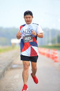 BIB: 2821, 128
                            <button type="button" onclick="openModal(6343504)" class="btn btn-primary btn-sm float-right btn-popup" data-toggle="modal" data-target=".modal-high-quality">
                        <i class="fas fa-shopping-cart"></i> Add to Cart
                    </button>
                                            <button type="button" onclick="isThisMe(6343504, true)" class="btn btn-success btn-sm float-right btn-popup btn-isme hidden" data-toggle="tooltip" data-placement="bottom" title="นี่คือรูปของคุณใช่ไหม คลิกที่นี่เพื่อเอาเข้าอัลบั้ม">
                        <i class="fas fa-plus"></i> Add to album
                    </button>
                    <button type="button" onclick="isThisMe(6343504, false)" class="btn btn-warning btn-sm float-right btn-popup btn-isnotme hidden">
                        <i class="fas fa-ban"></i> Remove from album
                    </button>