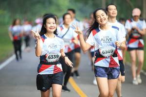 BIB: 6309, 6339
                            <button type="button" onclick="openModal(6358122)" class="btn btn-primary btn-sm float-right btn-popup" data-toggle="modal" data-target=".modal-high-quality">
                        <i class="fas fa-shopping-cart"></i> Add to Cart
                    </button>
                                            <button type="button" onclick="isThisMe(6358122, true)" class="btn btn-success btn-sm float-right btn-popup btn-isme hidden" data-toggle="tooltip" data-placement="bottom" title="นี่คือรูปของคุณใช่ไหม คลิกที่นี่เพื่อเอาเข้าอัลบั้ม">
                        <i class="fas fa-plus"></i> Add to album
                    </button>
                    <button type="button" onclick="isThisMe(6358122, false)" class="btn btn-warning btn-sm float-right btn-popup btn-isnotme hidden">
                        <i class="fas fa-ban"></i> Remove from album
                    </button>