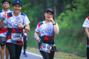 BIB: 6264, 6292
                            <button type="button" onclick="openModal(6367189)" class="btn btn-primary btn-sm float-right btn-popup" data-toggle="modal" data-target=".modal-high-quality">
                        <i class="fas fa-shopping-cart"></i> Add to Cart
                    </button>
                                            <button type="button" onclick="isThisMe(6367189, true)" class="btn btn-success btn-sm float-right btn-popup btn-isme hidden" data-toggle="tooltip" data-placement="bottom" title="นี่คือรูปของคุณใช่ไหม คลิกที่นี่เพื่อเอาเข้าอัลบั้ม">
                        <i class="fas fa-plus"></i> Add to album
                    </button>
                    <button type="button" onclick="isThisMe(6367189, false)" class="btn btn-warning btn-sm float-right btn-popup btn-isnotme hidden">
                        <i class="fas fa-ban"></i> Remove from album
                    </button>