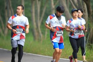 BIB: 152, 6336, 6446
                            <button type="button" onclick="openModal(6356535)" class="btn btn-primary btn-sm float-right btn-popup" data-toggle="modal" data-target=".modal-high-quality">
                        <i class="fas fa-shopping-cart"></i> Add to Cart
                    </button>
                                            <button type="button" onclick="isThisMe(6356535, true)" class="btn btn-success btn-sm float-right btn-popup btn-isme hidden" data-toggle="tooltip" data-placement="bottom" title="นี่คือรูปของคุณใช่ไหม คลิกที่นี่เพื่อเอาเข้าอัลบั้ม">
                        <i class="fas fa-plus"></i> Add to album
                    </button>
                    <button type="button" onclick="isThisMe(6356535, false)" class="btn btn-warning btn-sm float-right btn-popup btn-isnotme hidden">
                        <i class="fas fa-ban"></i> Remove from album
                    </button>