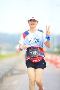 BIB: 2196, 128
                            <button type="button" onclick="openModal(6344563)" class="btn btn-primary btn-sm float-right btn-popup" data-toggle="modal" data-target=".modal-high-quality">
                        <i class="fas fa-shopping-cart"></i> Add to Cart
                    </button>
                                            <button type="button" onclick="isThisMe(6344563, true)" class="btn btn-success btn-sm float-right btn-popup btn-isme hidden" data-toggle="tooltip" data-placement="bottom" title="นี่คือรูปของคุณใช่ไหม คลิกที่นี่เพื่อเอาเข้าอัลบั้ม">
                        <i class="fas fa-plus"></i> Add to album
                    </button>
                    <button type="button" onclick="isThisMe(6344563, false)" class="btn btn-warning btn-sm float-right btn-popup btn-isnotme hidden">
                        <i class="fas fa-ban"></i> Remove from album
                    </button>