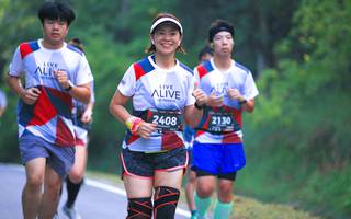 BIB: 2408, 2130
                            <button type="button" onclick="openModal(6370763)" class="btn btn-primary btn-sm float-right btn-popup" data-toggle="modal" data-target=".modal-high-quality">
                        <i class="fas fa-shopping-cart"></i> Add to Cart
                    </button>
                                            <button type="button" onclick="isThisMe(6370763, true)" class="btn btn-success btn-sm float-right btn-popup btn-isme hidden" data-toggle="tooltip" data-placement="bottom" title="นี่คือรูปของคุณใช่ไหม คลิกที่นี่เพื่อเอาเข้าอัลบั้ม">
                        <i class="fas fa-plus"></i> Add to album
                    </button>
                    <button type="button" onclick="isThisMe(6370763, false)" class="btn btn-warning btn-sm float-right btn-popup btn-isnotme hidden">
                        <i class="fas fa-ban"></i> Remove from album
                    </button>