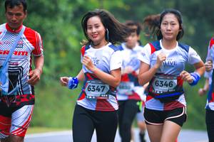 BIB: 6346, 6347
                            <button type="button" onclick="openModal(6370567)" class="btn btn-primary btn-sm float-right btn-popup" data-toggle="modal" data-target=".modal-high-quality">
                        <i class="fas fa-shopping-cart"></i> Add to Cart
                    </button>
                                            <button type="button" onclick="isThisMe(6370567, true)" class="btn btn-success btn-sm float-right btn-popup btn-isme hidden" data-toggle="tooltip" data-placement="bottom" title="นี่คือรูปของคุณใช่ไหม คลิกที่นี่เพื่อเอาเข้าอัลบั้ม">
                        <i class="fas fa-plus"></i> Add to album
                    </button>
                    <button type="button" onclick="isThisMe(6370567, false)" class="btn btn-warning btn-sm float-right btn-popup btn-isnotme hidden">
                        <i class="fas fa-ban"></i> Remove from album
                    </button>