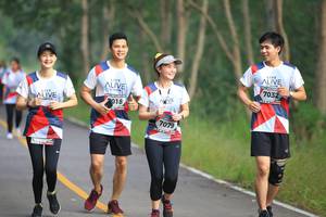 BIB: 7032, 2018, 7079
                            <button type="button" onclick="openModal(6358275)" class="btn btn-primary btn-sm float-right btn-popup" data-toggle="modal" data-target=".modal-high-quality">
                        <i class="fas fa-shopping-cart"></i> Add to Cart
                    </button>
                                            <button type="button" onclick="isThisMe(6358275, true)" class="btn btn-success btn-sm float-right btn-popup btn-isme hidden" data-toggle="tooltip" data-placement="bottom" title="นี่คือรูปของคุณใช่ไหม คลิกที่นี่เพื่อเอาเข้าอัลบั้ม">
                        <i class="fas fa-plus"></i> Add to album
                    </button>
                    <button type="button" onclick="isThisMe(6358275, false)" class="btn btn-warning btn-sm float-right btn-popup btn-isnotme hidden">
                        <i class="fas fa-ban"></i> Remove from album
                    </button>