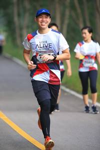 BIB: 
                            <button type="button" onclick="openModal(6357417)" class="btn btn-primary btn-sm float-right btn-popup" data-toggle="modal" data-target=".modal-high-quality">
                        <i class="fas fa-shopping-cart"></i> Add to Cart
                    </button>
                                            <button type="button" onclick="isThisMe(6357417, true)" class="btn btn-success btn-sm float-right btn-popup btn-isme hidden" data-toggle="tooltip" data-placement="bottom" title="นี่คือรูปของคุณใช่ไหม คลิกที่นี่เพื่อเอาเข้าอัลบั้ม">
                        <i class="fas fa-plus"></i> Add to album
                    </button>
                    <button type="button" onclick="isThisMe(6357417, false)" class="btn btn-warning btn-sm float-right btn-popup btn-isnotme hidden">
                        <i class="fas fa-ban"></i> Remove from album
                    </button>