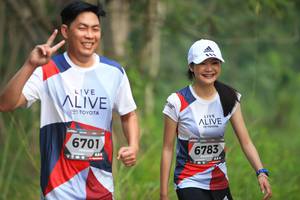 BIB: 6701, 6783
                            <button type="button" onclick="openModal(6357241)" class="btn btn-primary btn-sm float-right btn-popup" data-toggle="modal" data-target=".modal-high-quality">
                        <i class="fas fa-shopping-cart"></i> Add to Cart
                    </button>
                                            <button type="button" onclick="isThisMe(6357241, true)" class="btn btn-success btn-sm float-right btn-popup btn-isme hidden" data-toggle="tooltip" data-placement="bottom" title="นี่คือรูปของคุณใช่ไหม คลิกที่นี่เพื่อเอาเข้าอัลบั้ม">
                        <i class="fas fa-plus"></i> Add to album
                    </button>
                    <button type="button" onclick="isThisMe(6357241, false)" class="btn btn-warning btn-sm float-right btn-popup btn-isnotme hidden">
                        <i class="fas fa-ban"></i> Remove from album
                    </button>