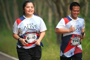 BIB: 6440, 7163
                            <button type="button" onclick="openModal(6357138)" class="btn btn-primary btn-sm float-right btn-popup" data-toggle="modal" data-target=".modal-high-quality">
                        <i class="fas fa-shopping-cart"></i> Add to Cart
                    </button>
                                            <button type="button" onclick="isThisMe(6357138, true)" class="btn btn-success btn-sm float-right btn-popup btn-isme hidden" data-toggle="tooltip" data-placement="bottom" title="นี่คือรูปของคุณใช่ไหม คลิกที่นี่เพื่อเอาเข้าอัลบั้ม">
                        <i class="fas fa-plus"></i> Add to album
                    </button>
                    <button type="button" onclick="isThisMe(6357138, false)" class="btn btn-warning btn-sm float-right btn-popup btn-isnotme hidden">
                        <i class="fas fa-ban"></i> Remove from album
                    </button>