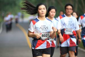 BIB: 7040, 6021
                            <button type="button" onclick="openModal(6357182)" class="btn btn-primary btn-sm float-right btn-popup" data-toggle="modal" data-target=".modal-high-quality">
                        <i class="fas fa-shopping-cart"></i> Add to Cart
                    </button>
                                            <button type="button" onclick="isThisMe(6357182, true)" class="btn btn-success btn-sm float-right btn-popup btn-isme hidden" data-toggle="tooltip" data-placement="bottom" title="นี่คือรูปของคุณใช่ไหม คลิกที่นี่เพื่อเอาเข้าอัลบั้ม">
                        <i class="fas fa-plus"></i> Add to album
                    </button>
                    <button type="button" onclick="isThisMe(6357182, false)" class="btn btn-warning btn-sm float-right btn-popup btn-isnotme hidden">
                        <i class="fas fa-ban"></i> Remove from album
                    </button>