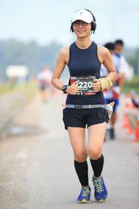 BIB: 4220, 128
                            <button type="button" onclick="openModal(6343353)" class="btn btn-primary btn-sm float-right btn-popup" data-toggle="modal" data-target=".modal-high-quality">
                        <i class="fas fa-shopping-cart"></i> Add to Cart
                    </button>
                                            <button type="button" onclick="isThisMe(6343353, true)" class="btn btn-success btn-sm float-right btn-popup btn-isme hidden" data-toggle="tooltip" data-placement="bottom" title="นี่คือรูปของคุณใช่ไหม คลิกที่นี่เพื่อเอาเข้าอัลบั้ม">
                        <i class="fas fa-plus"></i> Add to album
                    </button>
                    <button type="button" onclick="isThisMe(6343353, false)" class="btn btn-warning btn-sm float-right btn-popup btn-isnotme hidden">
                        <i class="fas fa-ban"></i> Remove from album
                    </button>