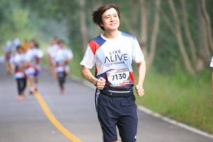 BIB: 7130
                            <button type="button" onclick="openModal(6356915)" class="btn btn-primary btn-sm float-right btn-popup" data-toggle="modal" data-target=".modal-high-quality">
                        <i class="fas fa-shopping-cart"></i> Add to Cart
                    </button>
                                            <button type="button" onclick="isThisMe(6356915, true)" class="btn btn-success btn-sm float-right btn-popup btn-isme hidden" data-toggle="tooltip" data-placement="bottom" title="นี่คือรูปของคุณใช่ไหม คลิกที่นี่เพื่อเอาเข้าอัลบั้ม">
                        <i class="fas fa-plus"></i> Add to album
                    </button>
                    <button type="button" onclick="isThisMe(6356915, false)" class="btn btn-warning btn-sm float-right btn-popup btn-isnotme hidden">
                        <i class="fas fa-ban"></i> Remove from album
                    </button>