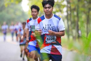 BIB: 612, 6226
                            <button type="button" onclick="openModal(6365993)" class="btn btn-primary btn-sm float-right btn-popup" data-toggle="modal" data-target=".modal-high-quality">
                        <i class="fas fa-shopping-cart"></i> Add to Cart
                    </button>
                                            <button type="button" onclick="isThisMe(6365993, true)" class="btn btn-success btn-sm float-right btn-popup btn-isme hidden" data-toggle="tooltip" data-placement="bottom" title="นี่คือรูปของคุณใช่ไหม คลิกที่นี่เพื่อเอาเข้าอัลบั้ม">
                        <i class="fas fa-plus"></i> Add to album
                    </button>
                    <button type="button" onclick="isThisMe(6365993, false)" class="btn btn-warning btn-sm float-right btn-popup btn-isnotme hidden">
                        <i class="fas fa-ban"></i> Remove from album
                    </button>