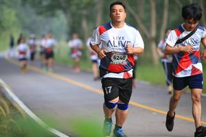 BIB: 6240
                            <button type="button" onclick="openModal(6356527)" class="btn btn-primary btn-sm float-right btn-popup" data-toggle="modal" data-target=".modal-high-quality">
                        <i class="fas fa-shopping-cart"></i> Add to Cart
                    </button>
                                            <button type="button" onclick="isThisMe(6356527, true)" class="btn btn-success btn-sm float-right btn-popup btn-isme hidden" data-toggle="tooltip" data-placement="bottom" title="นี่คือรูปของคุณใช่ไหม คลิกที่นี่เพื่อเอาเข้าอัลบั้ม">
                        <i class="fas fa-plus"></i> Add to album
                    </button>
                    <button type="button" onclick="isThisMe(6356527, false)" class="btn btn-warning btn-sm float-right btn-popup btn-isnotme hidden">
                        <i class="fas fa-ban"></i> Remove from album
                    </button>