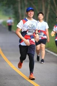 BIB: 7013
                            <button type="button" onclick="openModal(6357414)" class="btn btn-primary btn-sm float-right btn-popup" data-toggle="modal" data-target=".modal-high-quality">
                        <i class="fas fa-shopping-cart"></i> Add to Cart
                    </button>
                                            <button type="button" onclick="isThisMe(6357414, true)" class="btn btn-success btn-sm float-right btn-popup btn-isme hidden" data-toggle="tooltip" data-placement="bottom" title="นี่คือรูปของคุณใช่ไหม คลิกที่นี่เพื่อเอาเข้าอัลบั้ม">
                        <i class="fas fa-plus"></i> Add to album
                    </button>
                    <button type="button" onclick="isThisMe(6357414, false)" class="btn btn-warning btn-sm float-right btn-popup btn-isnotme hidden">
                        <i class="fas fa-ban"></i> Remove from album
                    </button>