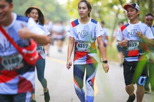 BIB: 6317, 593, 6837, 6189
                            <button type="button" onclick="openModal(6366034)" class="btn btn-primary btn-sm float-right btn-popup" data-toggle="modal" data-target=".modal-high-quality">
                        <i class="fas fa-shopping-cart"></i> Add to Cart
                    </button>
                                            <button type="button" onclick="isThisMe(6366034, true)" class="btn btn-success btn-sm float-right btn-popup btn-isme hidden" data-toggle="tooltip" data-placement="bottom" title="นี่คือรูปของคุณใช่ไหม คลิกที่นี่เพื่อเอาเข้าอัลบั้ม">
                        <i class="fas fa-plus"></i> Add to album
                    </button>
                    <button type="button" onclick="isThisMe(6366034, false)" class="btn btn-warning btn-sm float-right btn-popup btn-isnotme hidden">
                        <i class="fas fa-ban"></i> Remove from album
                    </button>