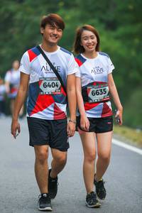 BIB: 6404, 6635
                            <button type="button" onclick="openModal(6368755)" class="btn btn-primary btn-sm float-right btn-popup" data-toggle="modal" data-target=".modal-high-quality">
                        <i class="fas fa-shopping-cart"></i> Add to Cart
                    </button>
                                            <button type="button" onclick="isThisMe(6368755, true)" class="btn btn-success btn-sm float-right btn-popup btn-isme hidden" data-toggle="tooltip" data-placement="bottom" title="นี่คือรูปของคุณใช่ไหม คลิกที่นี่เพื่อเอาเข้าอัลบั้ม">
                        <i class="fas fa-plus"></i> Add to album
                    </button>
                    <button type="button" onclick="isThisMe(6368755, false)" class="btn btn-warning btn-sm float-right btn-popup btn-isnotme hidden">
                        <i class="fas fa-ban"></i> Remove from album
                    </button>