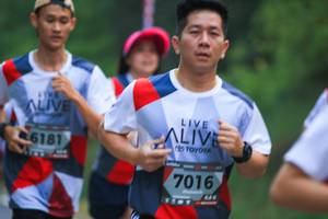 BIB: 6181, 7016
                            <button type="button" onclick="openModal(6367021)" class="btn btn-primary btn-sm float-right btn-popup" data-toggle="modal" data-target=".modal-high-quality">
                        <i class="fas fa-shopping-cart"></i> Add to Cart
                    </button>
                                            <button type="button" onclick="isThisMe(6367021, true)" class="btn btn-success btn-sm float-right btn-popup btn-isme hidden" data-toggle="tooltip" data-placement="bottom" title="นี่คือรูปของคุณใช่ไหม คลิกที่นี่เพื่อเอาเข้าอัลบั้ม">
                        <i class="fas fa-plus"></i> Add to album
                    </button>
                    <button type="button" onclick="isThisMe(6367021, false)" class="btn btn-warning btn-sm float-right btn-popup btn-isnotme hidden">
                        <i class="fas fa-ban"></i> Remove from album
                    </button>