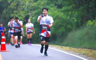 BIB: 2101
                            <button type="button" onclick="openModal(6370862)" class="btn btn-primary btn-sm float-right btn-popup" data-toggle="modal" data-target=".modal-high-quality">
                        <i class="fas fa-shopping-cart"></i> Add to Cart
                    </button>
                                            <button type="button" onclick="isThisMe(6370862, true)" class="btn btn-success btn-sm float-right btn-popup btn-isme hidden" data-toggle="tooltip" data-placement="bottom" title="นี่คือรูปของคุณใช่ไหม คลิกที่นี่เพื่อเอาเข้าอัลบั้ม">
                        <i class="fas fa-plus"></i> Add to album
                    </button>
                    <button type="button" onclick="isThisMe(6370862, false)" class="btn btn-warning btn-sm float-right btn-popup btn-isnotme hidden">
                        <i class="fas fa-ban"></i> Remove from album
                    </button>