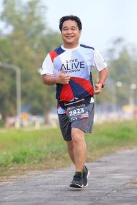 BIB: 2823
                            <button type="button" onclick="openModal(6344877)" class="btn btn-primary btn-sm float-right btn-popup" data-toggle="modal" data-target=".modal-high-quality">
                        <i class="fas fa-shopping-cart"></i> Add to Cart
                    </button>
                                            <button type="button" onclick="isThisMe(6344877, true)" class="btn btn-success btn-sm float-right btn-popup btn-isme hidden" data-toggle="tooltip" data-placement="bottom" title="นี่คือรูปของคุณใช่ไหม คลิกที่นี่เพื่อเอาเข้าอัลบั้ม">
                        <i class="fas fa-plus"></i> Add to album
                    </button>
                    <button type="button" onclick="isThisMe(6344877, false)" class="btn btn-warning btn-sm float-right btn-popup btn-isnotme hidden">
                        <i class="fas fa-ban"></i> Remove from album
                    </button>