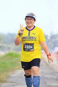 BIB: 201, 2504, 128
                            <button type="button" onclick="openModal(6345425)" class="btn btn-primary btn-sm float-right btn-popup" data-toggle="modal" data-target=".modal-high-quality">
                        <i class="fas fa-shopping-cart"></i> Add to Cart
                    </button>
                                            <button type="button" onclick="isThisMe(6345425, true)" class="btn btn-success btn-sm float-right btn-popup btn-isme hidden" data-toggle="tooltip" data-placement="bottom" title="นี่คือรูปของคุณใช่ไหม คลิกที่นี่เพื่อเอาเข้าอัลบั้ม">
                        <i class="fas fa-plus"></i> Add to album
                    </button>
                    <button type="button" onclick="isThisMe(6345425, false)" class="btn btn-warning btn-sm float-right btn-popup btn-isnotme hidden">
                        <i class="fas fa-ban"></i> Remove from album
                    </button>