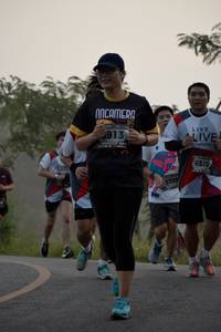 BIB: 913, 6515, 5709
                            <button type="button" onclick="openModal(6368897)" class="btn btn-primary btn-sm float-right btn-popup" data-toggle="modal" data-target=".modal-high-quality">
                        <i class="fas fa-shopping-cart"></i> Add to Cart
                    </button>
                                            <button type="button" onclick="isThisMe(6368897, true)" class="btn btn-success btn-sm float-right btn-popup btn-isme hidden" data-toggle="tooltip" data-placement="bottom" title="นี่คือรูปของคุณใช่ไหม คลิกที่นี่เพื่อเอาเข้าอัลบั้ม">
                        <i class="fas fa-plus"></i> Add to album
                    </button>
                    <button type="button" onclick="isThisMe(6368897, false)" class="btn btn-warning btn-sm float-right btn-popup btn-isnotme hidden">
                        <i class="fas fa-ban"></i> Remove from album
                    </button>