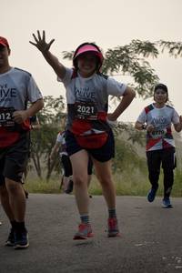 BIB: 2021, 6770
                            <button type="button" onclick="openModal(6361527)" class="btn btn-primary btn-sm float-right btn-popup" data-toggle="modal" data-target=".modal-high-quality">
                        <i class="fas fa-shopping-cart"></i> Add to Cart
                    </button>
                                            <button type="button" onclick="isThisMe(6361527, true)" class="btn btn-success btn-sm float-right btn-popup btn-isme hidden" data-toggle="tooltip" data-placement="bottom" title="นี่คือรูปของคุณใช่ไหม คลิกที่นี่เพื่อเอาเข้าอัลบั้ม">
                        <i class="fas fa-plus"></i> Add to album
                    </button>
                    <button type="button" onclick="isThisMe(6361527, false)" class="btn btn-warning btn-sm float-right btn-popup btn-isnotme hidden">
                        <i class="fas fa-ban"></i> Remove from album
                    </button>