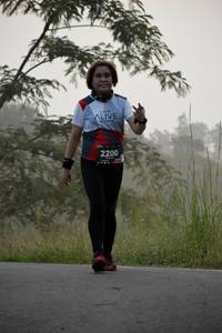 BIB: 2200
                            <button type="button" onclick="openModal(6367605)" class="btn btn-primary btn-sm float-right btn-popup" data-toggle="modal" data-target=".modal-high-quality">
                        <i class="fas fa-shopping-cart"></i> Add to Cart
                    </button>
                                            <button type="button" onclick="isThisMe(6367605, true)" class="btn btn-success btn-sm float-right btn-popup btn-isme hidden" data-toggle="tooltip" data-placement="bottom" title="นี่คือรูปของคุณใช่ไหม คลิกที่นี่เพื่อเอาเข้าอัลบั้ม">
                        <i class="fas fa-plus"></i> Add to album
                    </button>
                    <button type="button" onclick="isThisMe(6367605, false)" class="btn btn-warning btn-sm float-right btn-popup btn-isnotme hidden">
                        <i class="fas fa-ban"></i> Remove from album
                    </button>