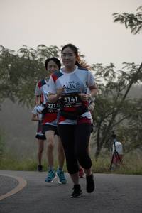 BIB: 3141, 2211
                            <button type="button" onclick="openModal(6367179)" class="btn btn-primary btn-sm float-right btn-popup" data-toggle="modal" data-target=".modal-high-quality">
                        <i class="fas fa-shopping-cart"></i> Add to Cart
                    </button>
                                            <button type="button" onclick="isThisMe(6367179, true)" class="btn btn-success btn-sm float-right btn-popup btn-isme hidden" data-toggle="tooltip" data-placement="bottom" title="นี่คือรูปของคุณใช่ไหม คลิกที่นี่เพื่อเอาเข้าอัลบั้ม">
                        <i class="fas fa-plus"></i> Add to album
                    </button>
                    <button type="button" onclick="isThisMe(6367179, false)" class="btn btn-warning btn-sm float-right btn-popup btn-isnotme hidden">
                        <i class="fas fa-ban"></i> Remove from album
                    </button>