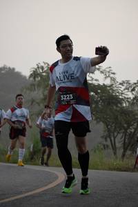 BIB: 3223
                            <button type="button" onclick="openModal(6367928)" class="btn btn-primary btn-sm float-right btn-popup" data-toggle="modal" data-target=".modal-high-quality">
                        <i class="fas fa-shopping-cart"></i> Add to Cart
                    </button>
                                            <button type="button" onclick="isThisMe(6367928, true)" class="btn btn-success btn-sm float-right btn-popup btn-isme hidden" data-toggle="tooltip" data-placement="bottom" title="นี่คือรูปของคุณใช่ไหม คลิกที่นี่เพื่อเอาเข้าอัลบั้ม">
                        <i class="fas fa-plus"></i> Add to album
                    </button>
                    <button type="button" onclick="isThisMe(6367928, false)" class="btn btn-warning btn-sm float-right btn-popup btn-isnotme hidden">
                        <i class="fas fa-ban"></i> Remove from album
                    </button>