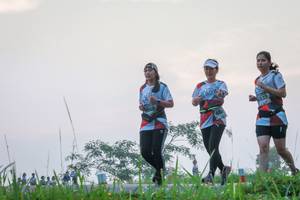 BIB: 6568, 6535
                            <button type="button" onclick="openModal(6369220)" class="btn btn-primary btn-sm float-right btn-popup" data-toggle="modal" data-target=".modal-high-quality">
                        <i class="fas fa-shopping-cart"></i> Add to Cart
                    </button>
                                            <button type="button" onclick="isThisMe(6369220, true)" class="btn btn-success btn-sm float-right btn-popup btn-isme hidden" data-toggle="tooltip" data-placement="bottom" title="นี่คือรูปของคุณใช่ไหม คลิกที่นี่เพื่อเอาเข้าอัลบั้ม">
                        <i class="fas fa-plus"></i> Add to album
                    </button>
                    <button type="button" onclick="isThisMe(6369220, false)" class="btn btn-warning btn-sm float-right btn-popup btn-isnotme hidden">
                        <i class="fas fa-ban"></i> Remove from album
                    </button>