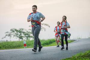 BIB: 137
                            <button type="button" onclick="openModal(6369890)" class="btn btn-primary btn-sm float-right btn-popup" data-toggle="modal" data-target=".modal-high-quality">
                        <i class="fas fa-shopping-cart"></i> Add to Cart
                    </button>
                                            <button type="button" onclick="isThisMe(6369890, true)" class="btn btn-success btn-sm float-right btn-popup btn-isme hidden" data-toggle="tooltip" data-placement="bottom" title="นี่คือรูปของคุณใช่ไหม คลิกที่นี่เพื่อเอาเข้าอัลบั้ม">
                        <i class="fas fa-plus"></i> Add to album
                    </button>
                    <button type="button" onclick="isThisMe(6369890, false)" class="btn btn-warning btn-sm float-right btn-popup btn-isnotme hidden">
                        <i class="fas fa-ban"></i> Remove from album
                    </button>