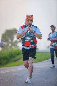 BIB: 2106, 3203
                            <button type="button" onclick="openModal(6363671)" class="btn btn-primary btn-sm float-right btn-popup" data-toggle="modal" data-target=".modal-high-quality">
                        <i class="fas fa-shopping-cart"></i> Add to Cart
                    </button>
                                            <button type="button" onclick="isThisMe(6363671, true)" class="btn btn-success btn-sm float-right btn-popup btn-isme hidden" data-toggle="tooltip" data-placement="bottom" title="นี่คือรูปของคุณใช่ไหม คลิกที่นี่เพื่อเอาเข้าอัลบั้ม">
                        <i class="fas fa-plus"></i> Add to album
                    </button>
                    <button type="button" onclick="isThisMe(6363671, false)" class="btn btn-warning btn-sm float-right btn-popup btn-isnotme hidden">
                        <i class="fas fa-ban"></i> Remove from album
                    </button>