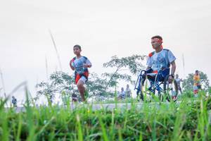 BIB: 6357, 187
                            <button type="button" onclick="openModal(6369287)" class="btn btn-primary btn-sm float-right btn-popup" data-toggle="modal" data-target=".modal-high-quality">
                        <i class="fas fa-shopping-cart"></i> Add to Cart
                    </button>
                                            <button type="button" onclick="isThisMe(6369287, true)" class="btn btn-success btn-sm float-right btn-popup btn-isme hidden" data-toggle="tooltip" data-placement="bottom" title="นี่คือรูปของคุณใช่ไหม คลิกที่นี่เพื่อเอาเข้าอัลบั้ม">
                        <i class="fas fa-plus"></i> Add to album
                    </button>
                    <button type="button" onclick="isThisMe(6369287, false)" class="btn btn-warning btn-sm float-right btn-popup btn-isnotme hidden">
                        <i class="fas fa-ban"></i> Remove from album
                    </button>