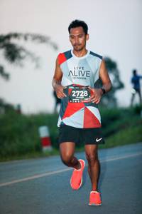 BIB: 2728
                            <button type="button" onclick="openModal(6363046)" class="btn btn-primary btn-sm float-right btn-popup" data-toggle="modal" data-target=".modal-high-quality">
                        <i class="fas fa-shopping-cart"></i> Add to Cart
                    </button>
                                            <button type="button" onclick="isThisMe(6363046, true)" class="btn btn-success btn-sm float-right btn-popup btn-isme hidden" data-toggle="tooltip" data-placement="bottom" title="นี่คือรูปของคุณใช่ไหม คลิกที่นี่เพื่อเอาเข้าอัลบั้ม">
                        <i class="fas fa-plus"></i> Add to album
                    </button>
                    <button type="button" onclick="isThisMe(6363046, false)" class="btn btn-warning btn-sm float-right btn-popup btn-isnotme hidden">
                        <i class="fas fa-ban"></i> Remove from album
                    </button>