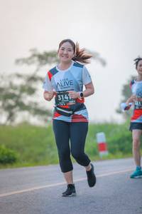 BIB: 314
                            <button type="button" onclick="openModal(6363727)" class="btn btn-primary btn-sm float-right btn-popup" data-toggle="modal" data-target=".modal-high-quality">
                        <i class="fas fa-shopping-cart"></i> Add to Cart
                    </button>
                                            <button type="button" onclick="isThisMe(6363727, true)" class="btn btn-success btn-sm float-right btn-popup btn-isme hidden" data-toggle="tooltip" data-placement="bottom" title="นี่คือรูปของคุณใช่ไหม คลิกที่นี่เพื่อเอาเข้าอัลบั้ม">
                        <i class="fas fa-plus"></i> Add to album
                    </button>
                    <button type="button" onclick="isThisMe(6363727, false)" class="btn btn-warning btn-sm float-right btn-popup btn-isnotme hidden">
                        <i class="fas fa-ban"></i> Remove from album
                    </button>