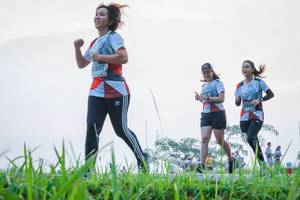 BIB: 6591, 626
                            <button type="button" onclick="openModal(6369280)" class="btn btn-primary btn-sm float-right btn-popup" data-toggle="modal" data-target=".modal-high-quality">
                        <i class="fas fa-shopping-cart"></i> Add to Cart
                    </button>
                                            <button type="button" onclick="isThisMe(6369280, true)" class="btn btn-success btn-sm float-right btn-popup btn-isme hidden" data-toggle="tooltip" data-placement="bottom" title="นี่คือรูปของคุณใช่ไหม คลิกที่นี่เพื่อเอาเข้าอัลบั้ม">
                        <i class="fas fa-plus"></i> Add to album
                    </button>
                    <button type="button" onclick="isThisMe(6369280, false)" class="btn btn-warning btn-sm float-right btn-popup btn-isnotme hidden">
                        <i class="fas fa-ban"></i> Remove from album
                    </button>