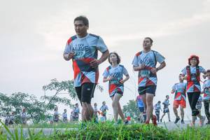 BIB: 227, 6223, 313
                            <button type="button" onclick="openModal(6369616)" class="btn btn-primary btn-sm float-right btn-popup" data-toggle="modal" data-target=".modal-high-quality">
                        <i class="fas fa-shopping-cart"></i> Add to Cart
                    </button>
                                            <button type="button" onclick="isThisMe(6369616, true)" class="btn btn-success btn-sm float-right btn-popup btn-isme hidden" data-toggle="tooltip" data-placement="bottom" title="นี่คือรูปของคุณใช่ไหม คลิกที่นี่เพื่อเอาเข้าอัลบั้ม">
                        <i class="fas fa-plus"></i> Add to album
                    </button>
                    <button type="button" onclick="isThisMe(6369616, false)" class="btn btn-warning btn-sm float-right btn-popup btn-isnotme hidden">
                        <i class="fas fa-ban"></i> Remove from album
                    </button>