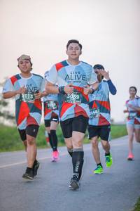 BIB: 013, 3039
                            <button type="button" onclick="openModal(6363507)" class="btn btn-primary btn-sm float-right btn-popup" data-toggle="modal" data-target=".modal-high-quality">
                        <i class="fas fa-shopping-cart"></i> Add to Cart
                    </button>
                                            <button type="button" onclick="isThisMe(6363507, true)" class="btn btn-success btn-sm float-right btn-popup btn-isme hidden" data-toggle="tooltip" data-placement="bottom" title="นี่คือรูปของคุณใช่ไหม คลิกที่นี่เพื่อเอาเข้าอัลบั้ม">
                        <i class="fas fa-plus"></i> Add to album
                    </button>
                    <button type="button" onclick="isThisMe(6363507, false)" class="btn btn-warning btn-sm float-right btn-popup btn-isnotme hidden">
                        <i class="fas fa-ban"></i> Remove from album
                    </button>