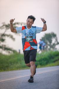 BIB: 2407
                            <button type="button" onclick="openModal(6363462)" class="btn btn-primary btn-sm float-right btn-popup" data-toggle="modal" data-target=".modal-high-quality">
                        <i class="fas fa-shopping-cart"></i> Add to Cart
                    </button>
                                            <button type="button" onclick="isThisMe(6363462, true)" class="btn btn-success btn-sm float-right btn-popup btn-isme hidden" data-toggle="tooltip" data-placement="bottom" title="นี่คือรูปของคุณใช่ไหม คลิกที่นี่เพื่อเอาเข้าอัลบั้ม">
                        <i class="fas fa-plus"></i> Add to album
                    </button>
                    <button type="button" onclick="isThisMe(6363462, false)" class="btn btn-warning btn-sm float-right btn-popup btn-isnotme hidden">
                        <i class="fas fa-ban"></i> Remove from album
                    </button>