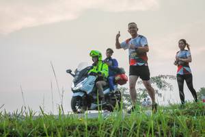 BIB: 
                            <button type="button" onclick="openModal(6369191)" class="btn btn-primary btn-sm float-right btn-popup" data-toggle="modal" data-target=".modal-high-quality">
                        <i class="fas fa-shopping-cart"></i> Add to Cart
                    </button>
                                            <button type="button" onclick="isThisMe(6369191, true)" class="btn btn-success btn-sm float-right btn-popup btn-isme hidden" data-toggle="tooltip" data-placement="bottom" title="นี่คือรูปของคุณใช่ไหม คลิกที่นี่เพื่อเอาเข้าอัลบั้ม">
                        <i class="fas fa-plus"></i> Add to album
                    </button>
                    <button type="button" onclick="isThisMe(6369191, false)" class="btn btn-warning btn-sm float-right btn-popup btn-isnotme hidden">
                        <i class="fas fa-ban"></i> Remove from album
                    </button>