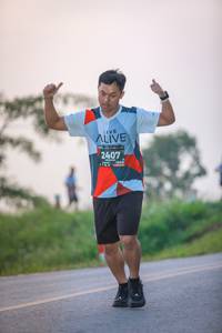 BIB: 2407
                            <button type="button" onclick="openModal(6363456)" class="btn btn-primary btn-sm float-right btn-popup" data-toggle="modal" data-target=".modal-high-quality">
                        <i class="fas fa-shopping-cart"></i> Add to Cart
                    </button>
                                            <button type="button" onclick="isThisMe(6363456, true)" class="btn btn-success btn-sm float-right btn-popup btn-isme hidden" data-toggle="tooltip" data-placement="bottom" title="นี่คือรูปของคุณใช่ไหม คลิกที่นี่เพื่อเอาเข้าอัลบั้ม">
                        <i class="fas fa-plus"></i> Add to album
                    </button>
                    <button type="button" onclick="isThisMe(6363456, false)" class="btn btn-warning btn-sm float-right btn-popup btn-isnotme hidden">
                        <i class="fas fa-ban"></i> Remove from album
                    </button>