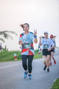 BIB: 3042, 2197
                            <button type="button" onclick="openModal(6363581)" class="btn btn-primary btn-sm float-right btn-popup" data-toggle="modal" data-target=".modal-high-quality">
                        <i class="fas fa-shopping-cart"></i> Add to Cart
                    </button>
                                            <button type="button" onclick="isThisMe(6363581, true)" class="btn btn-success btn-sm float-right btn-popup btn-isme hidden" data-toggle="tooltip" data-placement="bottom" title="นี่คือรูปของคุณใช่ไหม คลิกที่นี่เพื่อเอาเข้าอัลบั้ม">
                        <i class="fas fa-plus"></i> Add to album
                    </button>
                    <button type="button" onclick="isThisMe(6363581, false)" class="btn btn-warning btn-sm float-right btn-popup btn-isnotme hidden">
                        <i class="fas fa-ban"></i> Remove from album
                    </button>