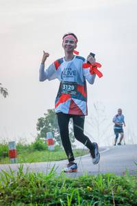 BIB: 3129
                            <button type="button" onclick="openModal(6369554)" class="btn btn-primary btn-sm float-right btn-popup" data-toggle="modal" data-target=".modal-high-quality">
                        <i class="fas fa-shopping-cart"></i> Add to Cart
                    </button>
                                            <button type="button" onclick="isThisMe(6369554, true)" class="btn btn-success btn-sm float-right btn-popup btn-isme hidden" data-toggle="tooltip" data-placement="bottom" title="นี่คือรูปของคุณใช่ไหม คลิกที่นี่เพื่อเอาเข้าอัลบั้ม">
                        <i class="fas fa-plus"></i> Add to album
                    </button>
                    <button type="button" onclick="isThisMe(6369554, false)" class="btn btn-warning btn-sm float-right btn-popup btn-isnotme hidden">
                        <i class="fas fa-ban"></i> Remove from album
                    </button>