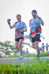 BIB: 6801, 6931
                            <button type="button" onclick="openModal(6369340)" class="btn btn-primary btn-sm float-right btn-popup" data-toggle="modal" data-target=".modal-high-quality">
                        <i class="fas fa-shopping-cart"></i> Add to Cart
                    </button>
                                            <button type="button" onclick="isThisMe(6369340, true)" class="btn btn-success btn-sm float-right btn-popup btn-isme hidden" data-toggle="tooltip" data-placement="bottom" title="นี่คือรูปของคุณใช่ไหม คลิกที่นี่เพื่อเอาเข้าอัลบั้ม">
                        <i class="fas fa-plus"></i> Add to album
                    </button>
                    <button type="button" onclick="isThisMe(6369340, false)" class="btn btn-warning btn-sm float-right btn-popup btn-isnotme hidden">
                        <i class="fas fa-ban"></i> Remove from album
                    </button>