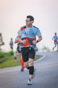 BIB: 248
                            <button type="button" onclick="openModal(6363473)" class="btn btn-primary btn-sm float-right btn-popup" data-toggle="modal" data-target=".modal-high-quality">
                        <i class="fas fa-shopping-cart"></i> Add to Cart
                    </button>
                                            <button type="button" onclick="isThisMe(6363473, true)" class="btn btn-success btn-sm float-right btn-popup btn-isme hidden" data-toggle="tooltip" data-placement="bottom" title="นี่คือรูปของคุณใช่ไหม คลิกที่นี่เพื่อเอาเข้าอัลบั้ม">
                        <i class="fas fa-plus"></i> Add to album
                    </button>
                    <button type="button" onclick="isThisMe(6363473, false)" class="btn btn-warning btn-sm float-right btn-popup btn-isnotme hidden">
                        <i class="fas fa-ban"></i> Remove from album
                    </button>