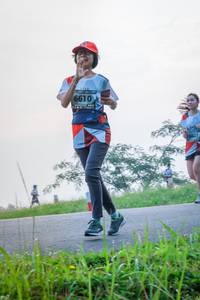 BIB: 6610
                            <button type="button" onclick="openModal(6369516)" class="btn btn-primary btn-sm float-right btn-popup" data-toggle="modal" data-target=".modal-high-quality">
                        <i class="fas fa-shopping-cart"></i> Add to Cart
                    </button>
                                            <button type="button" onclick="isThisMe(6369516, true)" class="btn btn-success btn-sm float-right btn-popup btn-isme hidden" data-toggle="tooltip" data-placement="bottom" title="นี่คือรูปของคุณใช่ไหม คลิกที่นี่เพื่อเอาเข้าอัลบั้ม">
                        <i class="fas fa-plus"></i> Add to album
                    </button>
                    <button type="button" onclick="isThisMe(6369516, false)" class="btn btn-warning btn-sm float-right btn-popup btn-isnotme hidden">
                        <i class="fas fa-ban"></i> Remove from album
                    </button>