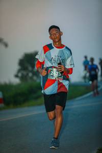 BIB: 120
                            <button type="button" onclick="openModal(6363087)" class="btn btn-primary btn-sm float-right btn-popup" data-toggle="modal" data-target=".modal-high-quality">
                        <i class="fas fa-shopping-cart"></i> Add to Cart
                    </button>
                                            <button type="button" onclick="isThisMe(6363087, true)" class="btn btn-success btn-sm float-right btn-popup btn-isme hidden" data-toggle="tooltip" data-placement="bottom" title="นี่คือรูปของคุณใช่ไหม คลิกที่นี่เพื่อเอาเข้าอัลบั้ม">
                        <i class="fas fa-plus"></i> Add to album
                    </button>
                    <button type="button" onclick="isThisMe(6363087, false)" class="btn btn-warning btn-sm float-right btn-popup btn-isnotme hidden">
                        <i class="fas fa-ban"></i> Remove from album
                    </button>